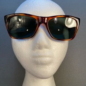 Sunglasses, Tortoise shell color, glass‎ lenses